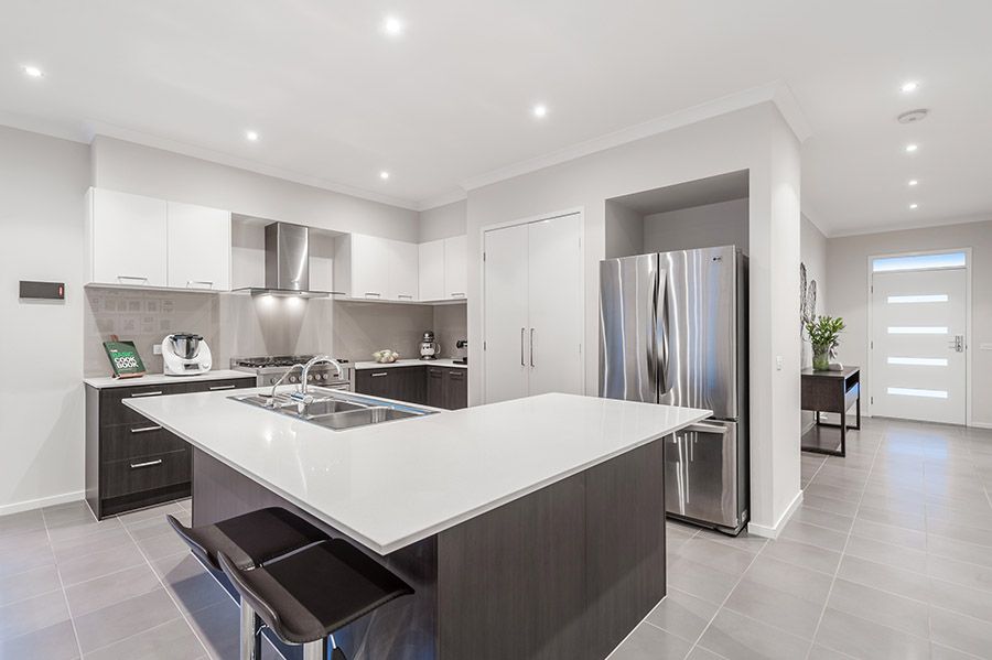 32 Cradle Mountain Drive, Craigieburn, VIC 3064