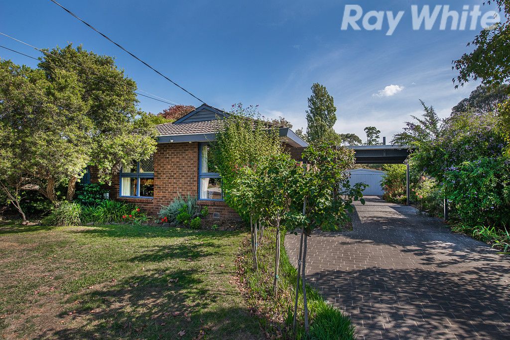 14 Ross Street, Ferntree Gully VIC 3156