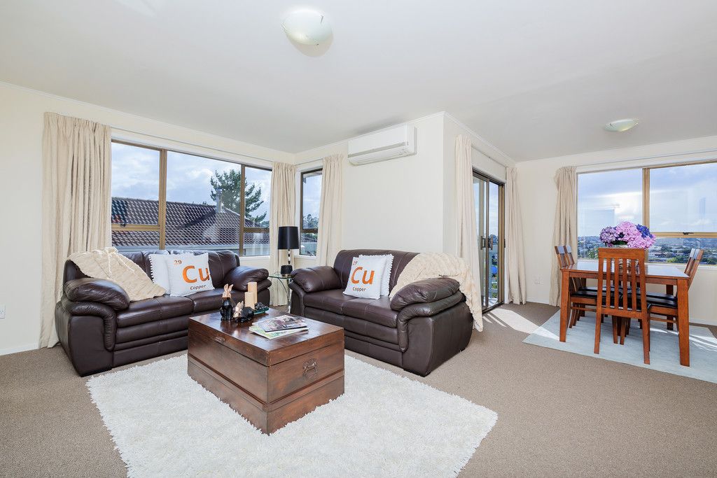 59 Sunset Road, Totaravale, North Shore City