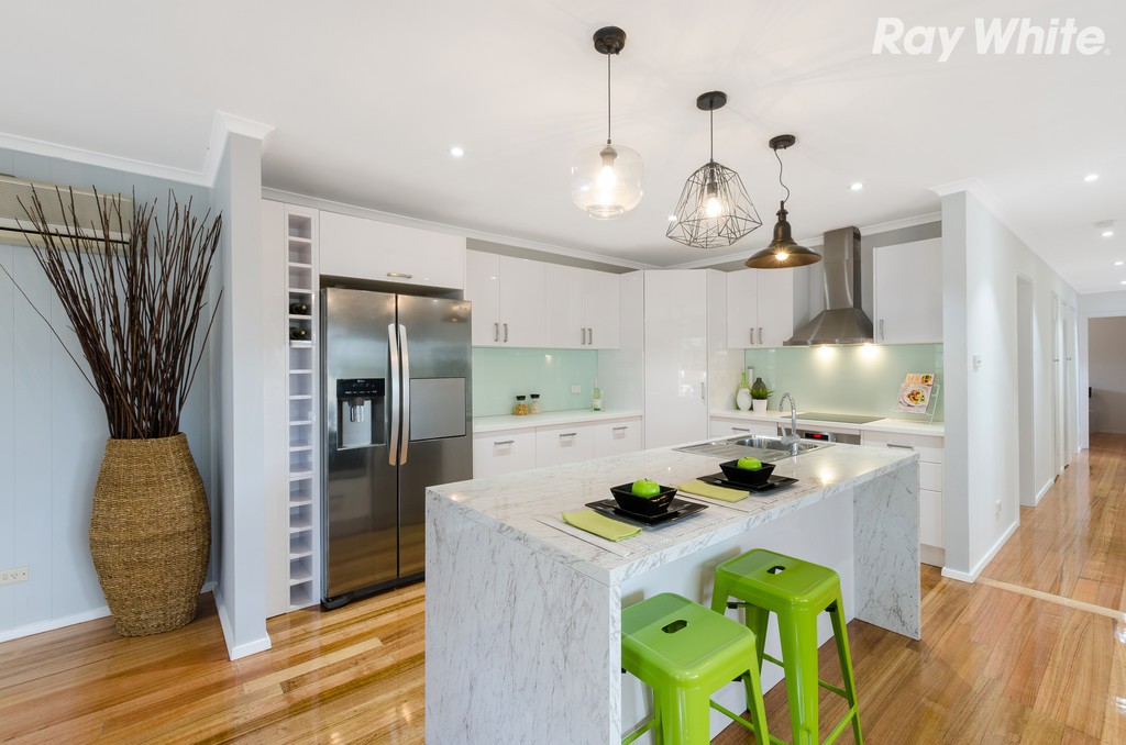 43 Hawthory Road, Kilsyth, VIC 3137