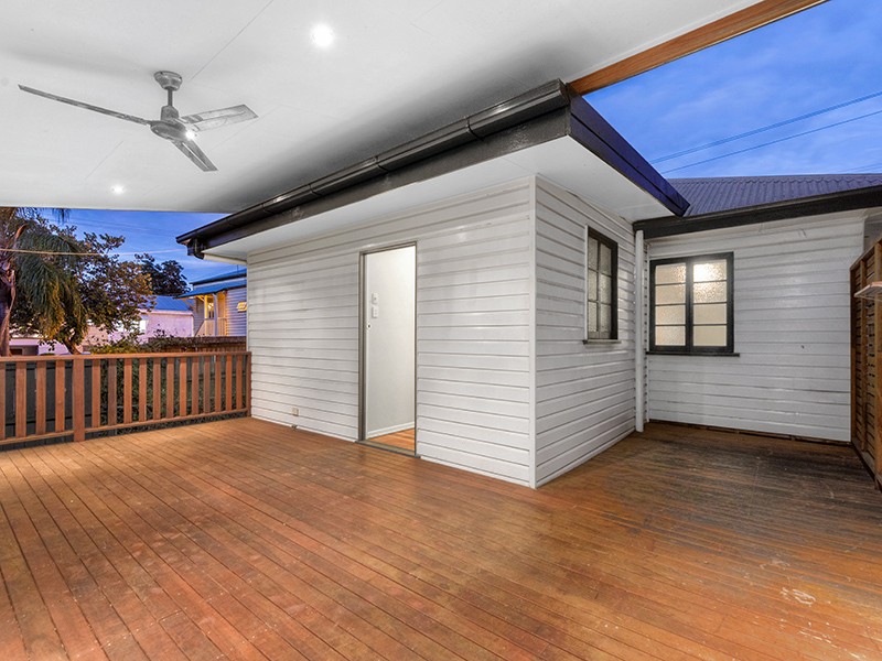 126 Hawthorne Road, Hawthorne, QLD 4171