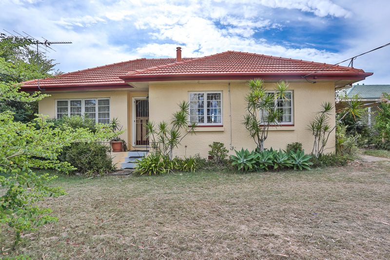 13 Reddy Street, One Mile, QLD 4305