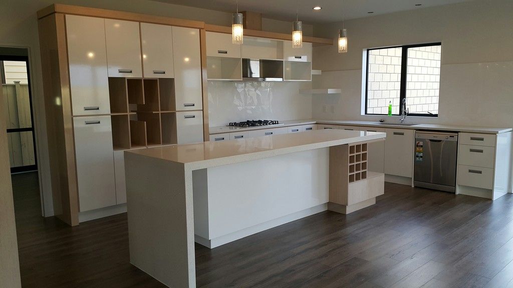 37 Rosewell Crescent, Flat Bush, Manukau City