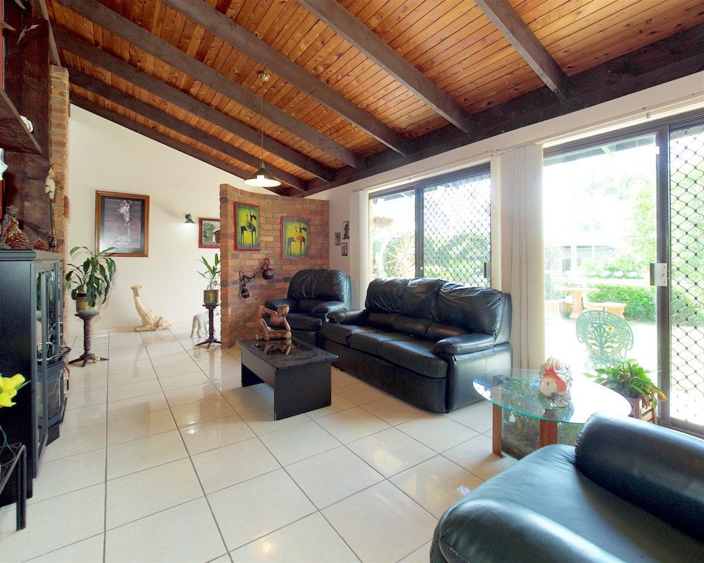 3 La Senda Court, Springwood, QLD 4127