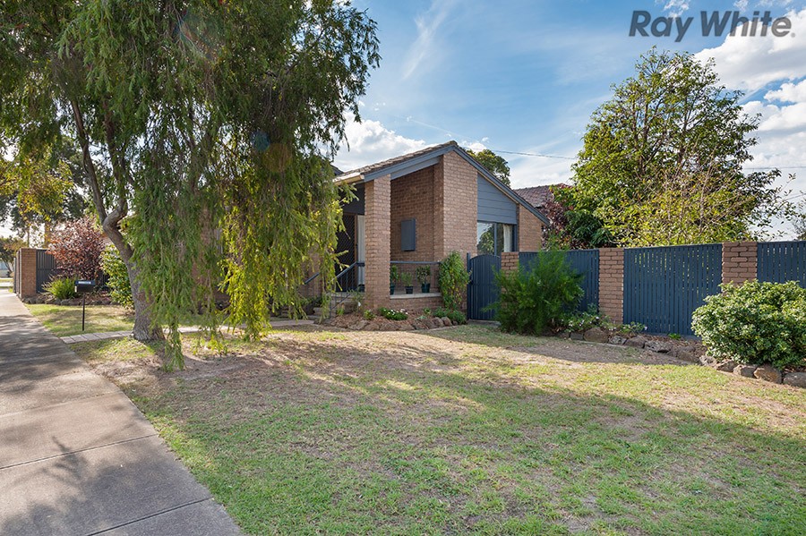 5 Calverton Road, Kealba, VIC 3021