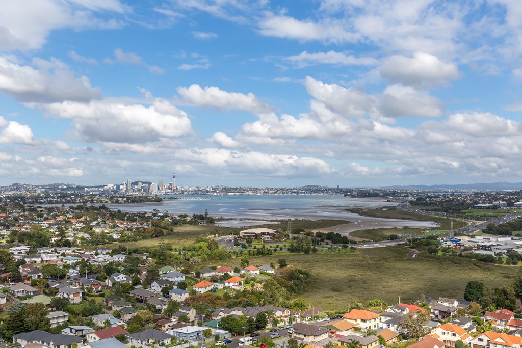 1804/9-17 Byron Avenue, Takapuna, North Shore City
