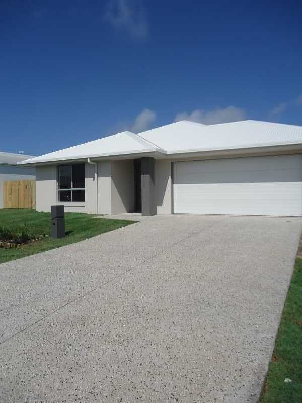 4 Brampton Crescent, Mountain Creek, QLD 4557