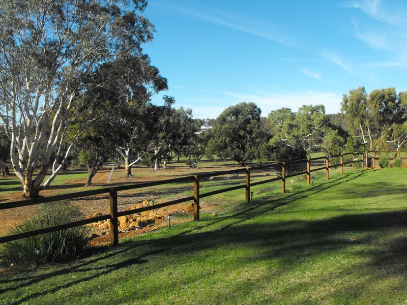 443 Forrest Hills Parade, Bindoon WA 6502
