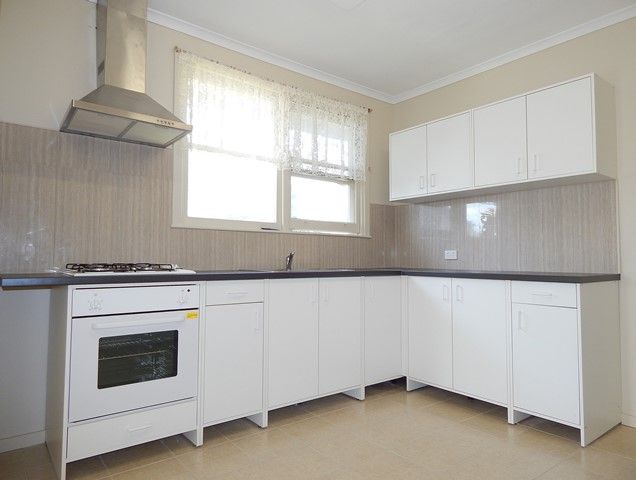 124 Broadway, Reservoir, VIC 3073