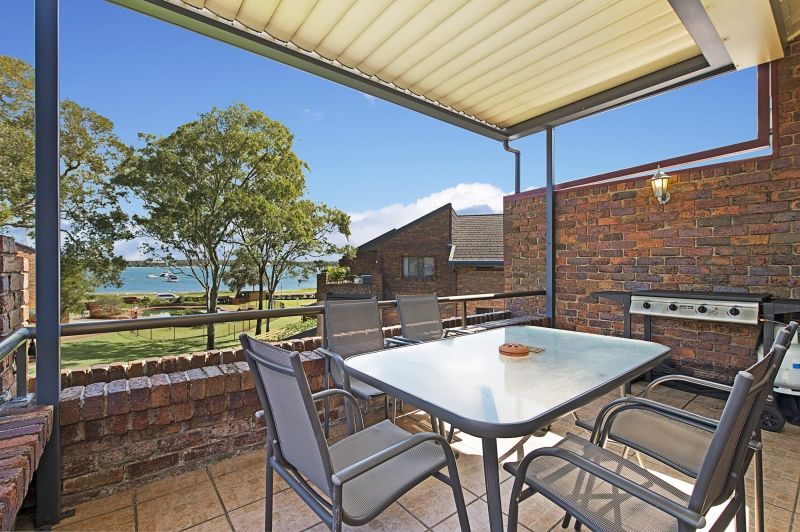 97 Sylvan Beach Esplanade, Bellara QLD 4507