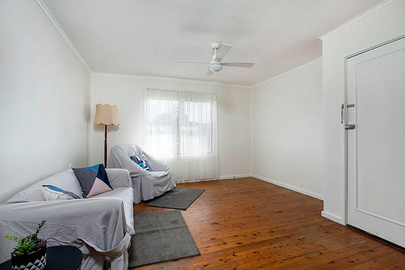 2 Anthony Street, Lake Illawarra, NSW 2528