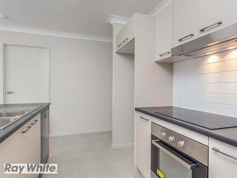 4 Claudia Cir., Kallangur, QLD 4503