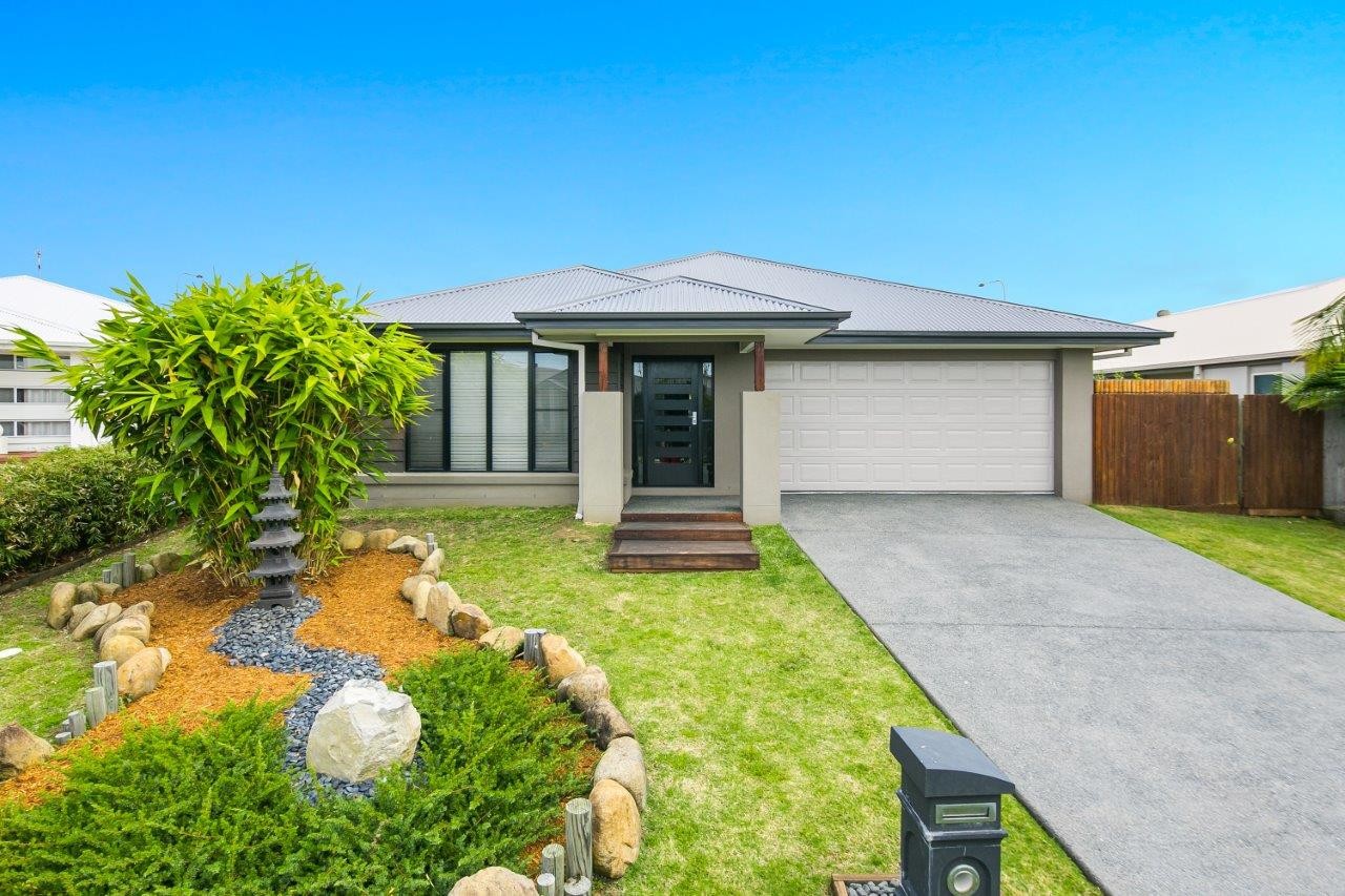 21 Homestead Circuit, Maudsland, QLD 4210