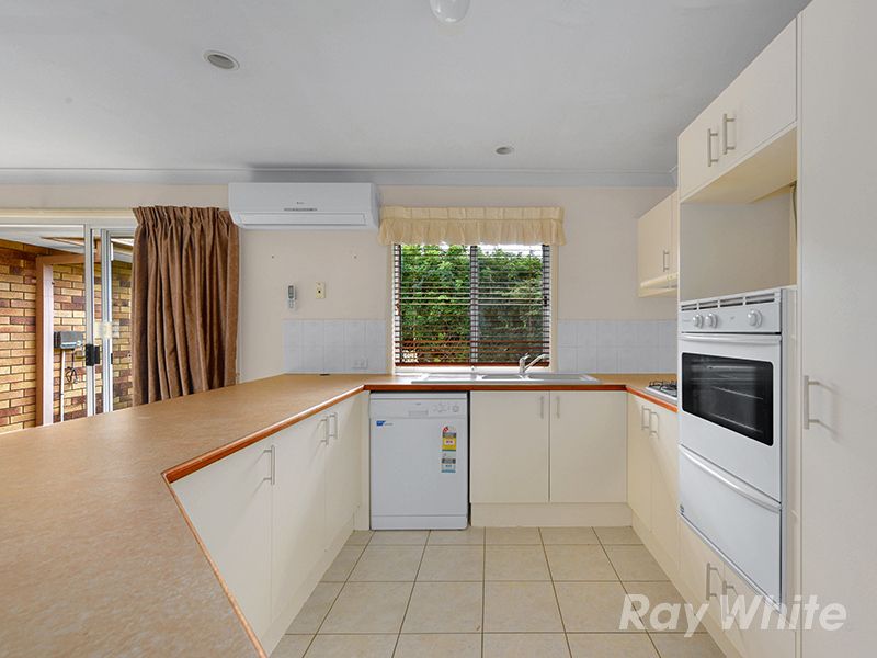 11 Lowther Place, BOONDALL, QLD 4034