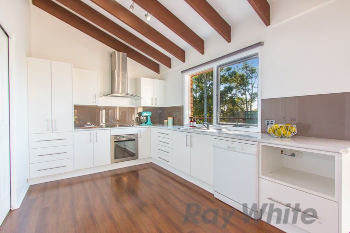 41 Yara Crescent, Maryland, NSW 2287