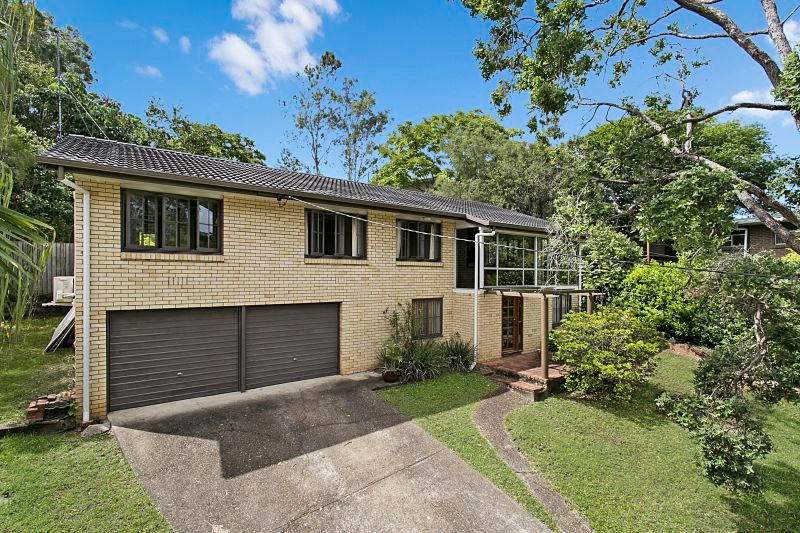 43 Marland Street, Kenmore, QLD 4069