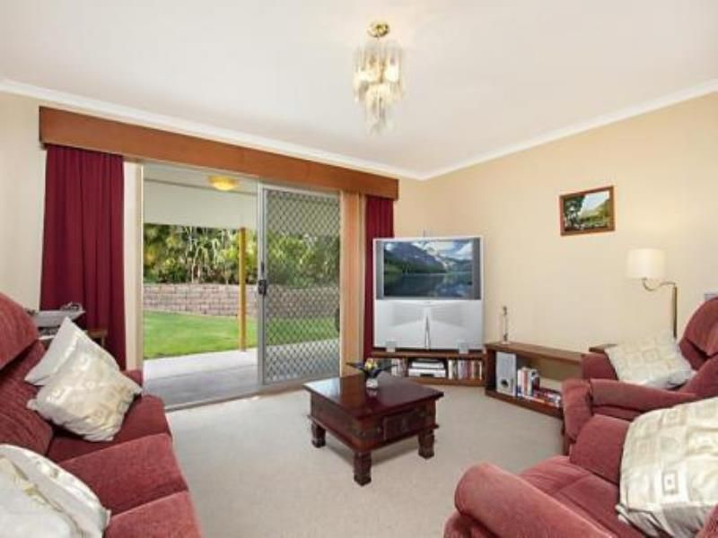 18 Donna Avenue, Rochedale South, QLD 4123