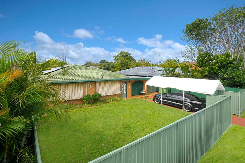 25 Denawen Street, Palm Beach QLD 4221