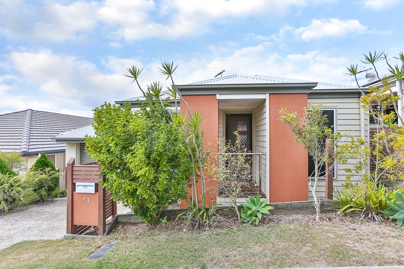 34 Hyde Avenue, Springfield Lakes, QLD 4300