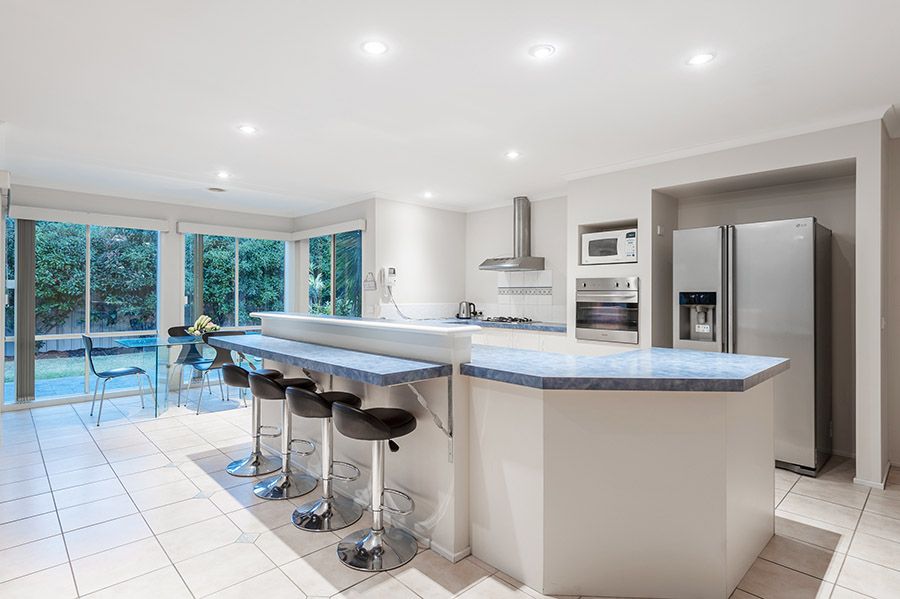 56 Lakes Drive, Craigieburn, VIC 3064