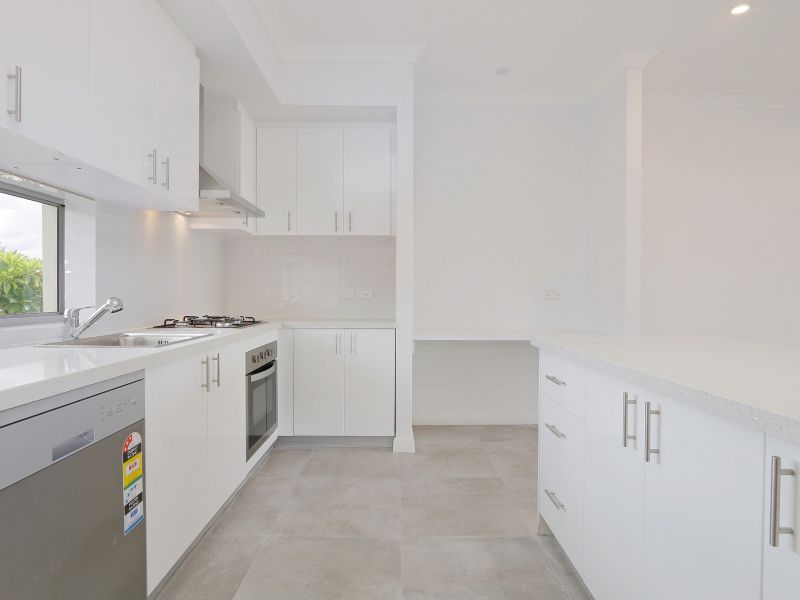 4/228 Surrey Road, Kewdale, WA 6105