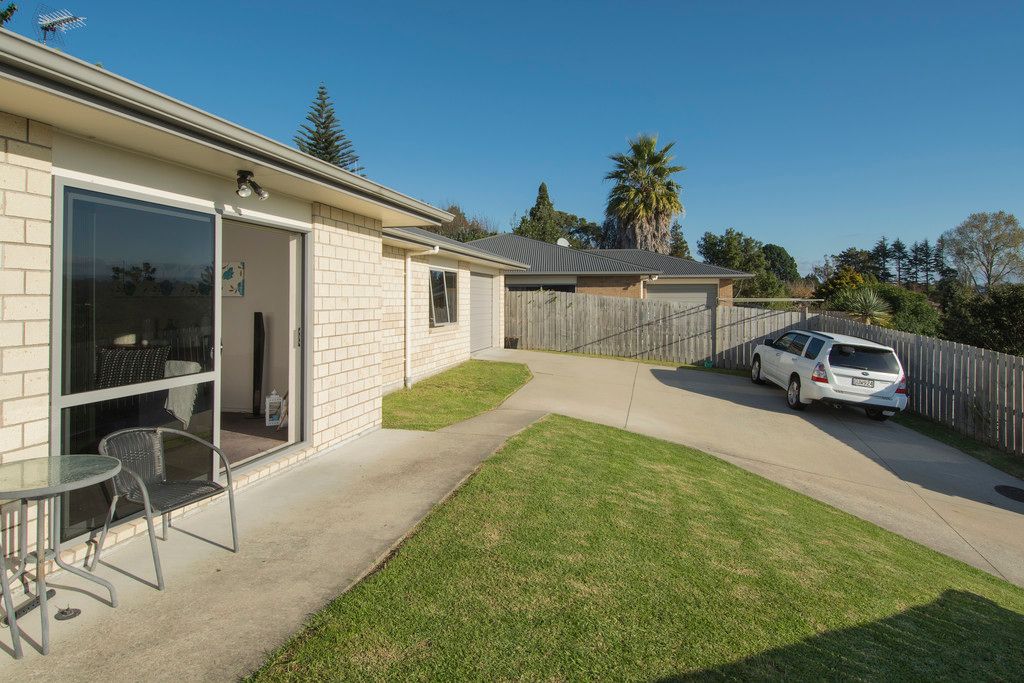 18e Humber Crescent, Gate Pa, Tauranga City