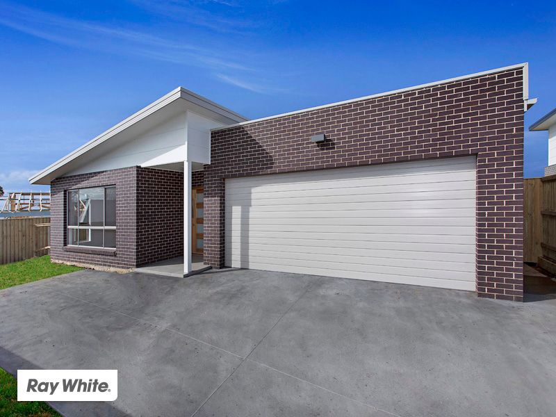 18 Arnold Crescent