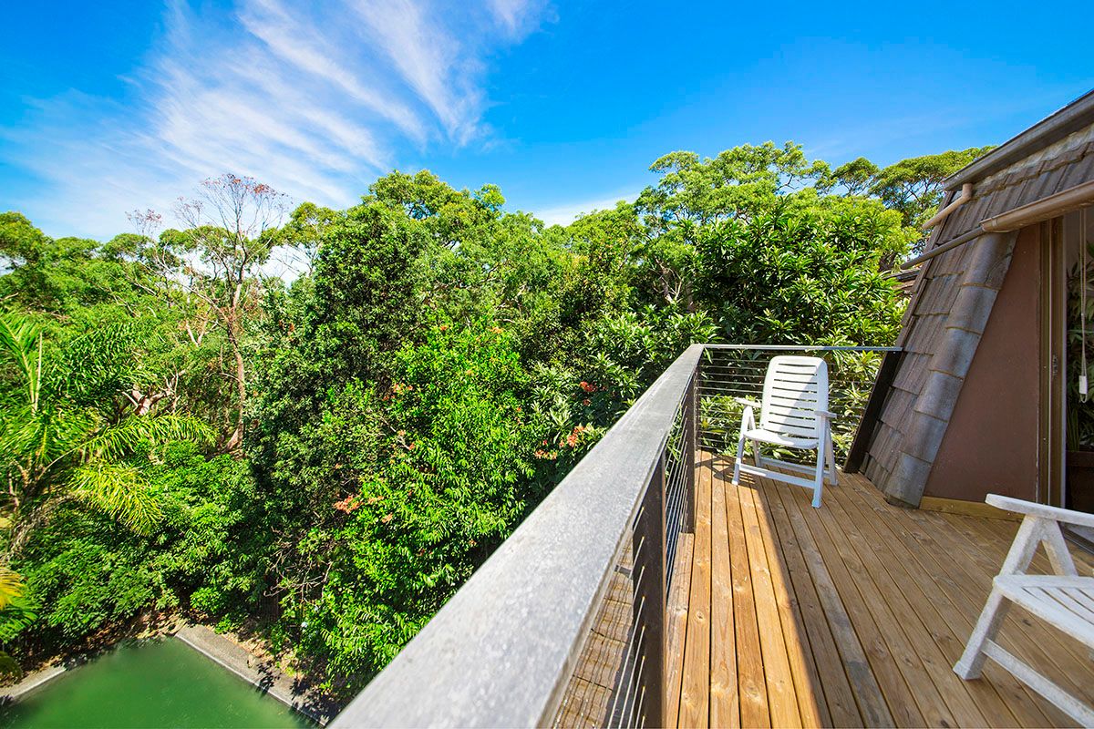 10 Arika Close