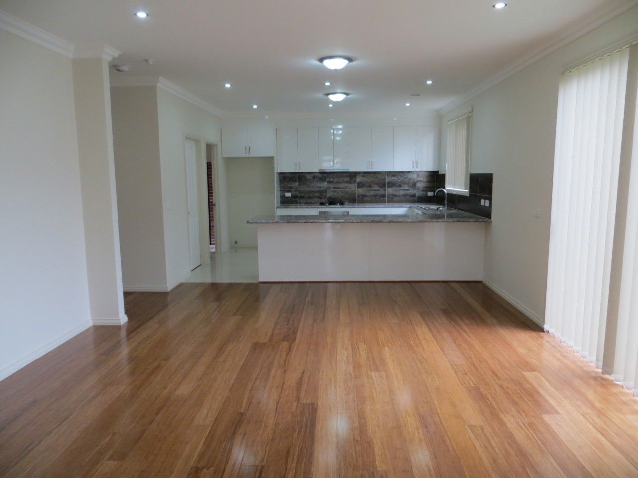 1/43 Stanley Avenue, MOUNT WAVERLEY, VIC 3149