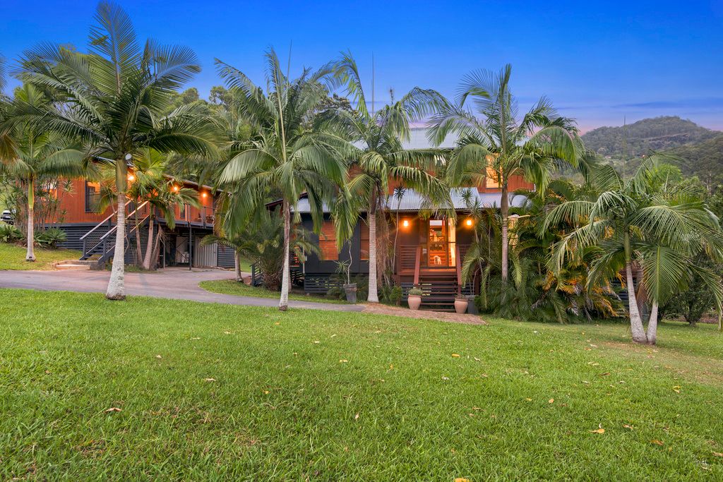10 Des Quinlan Crescent, Tallebudgera Valley, QLD 4228