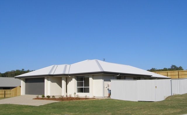 13 Middle Park Street, LITTLE MOUNTAIN, QLD 4551