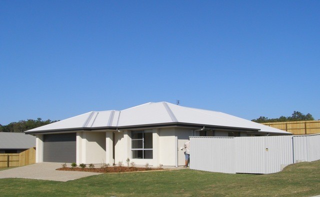 13 Middle Park Street, LITTLE MOUNTAIN, QLD 4551