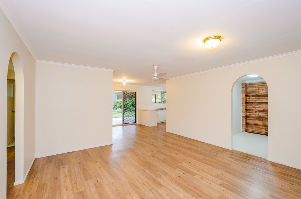 324 J Hickey Avenue, Clinton, QLD 4680