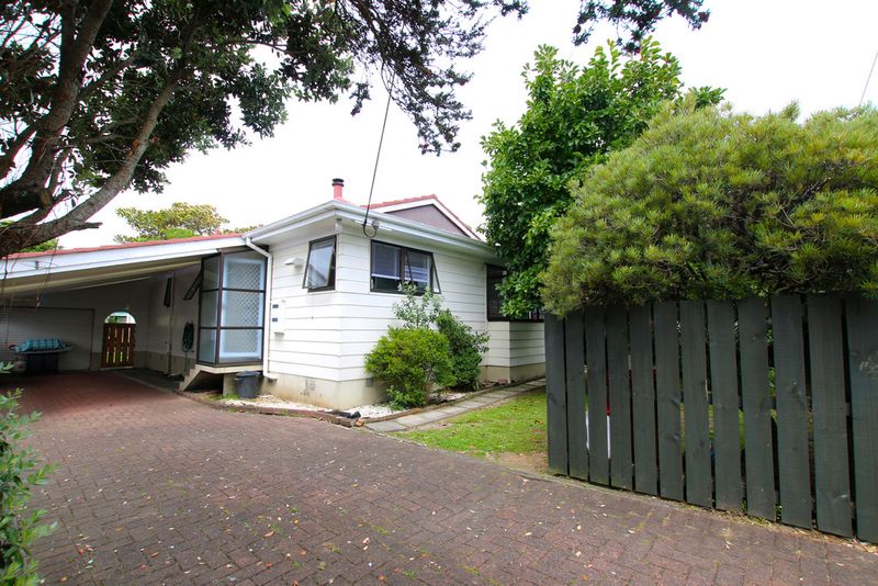 110 Bruce Mclaren Road Henderson Waitakere City Residential