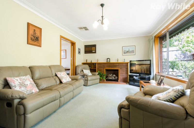 37 Army Road, Boronia, VIC 3155