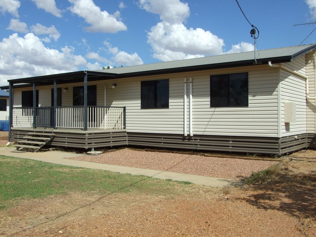 107 Wompoo Road, LONGREACH, QLD 4730