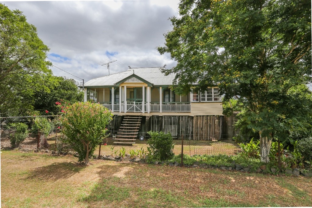 114 Smithfield Road, Gatton, QLD 4343