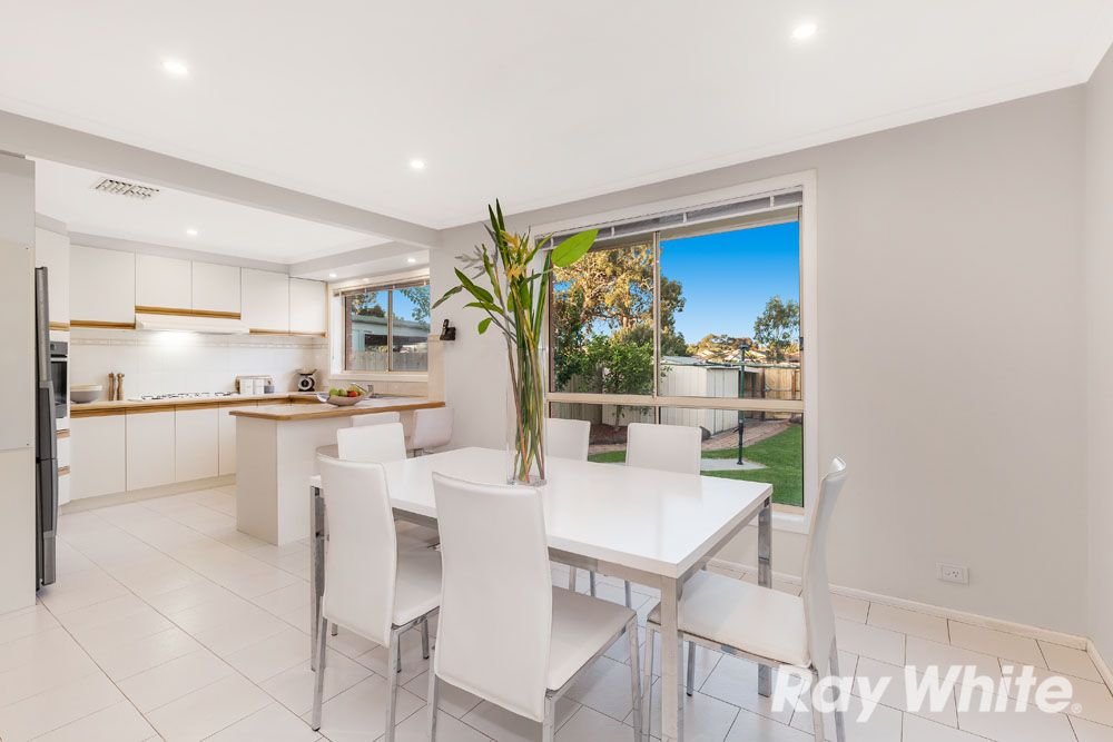 30 Carroll Crescent, Mill Park, VIC 3082