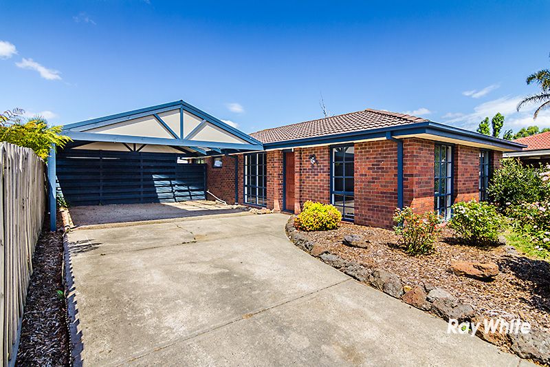 5 Insignia Crescent, Berwick VIC 3806