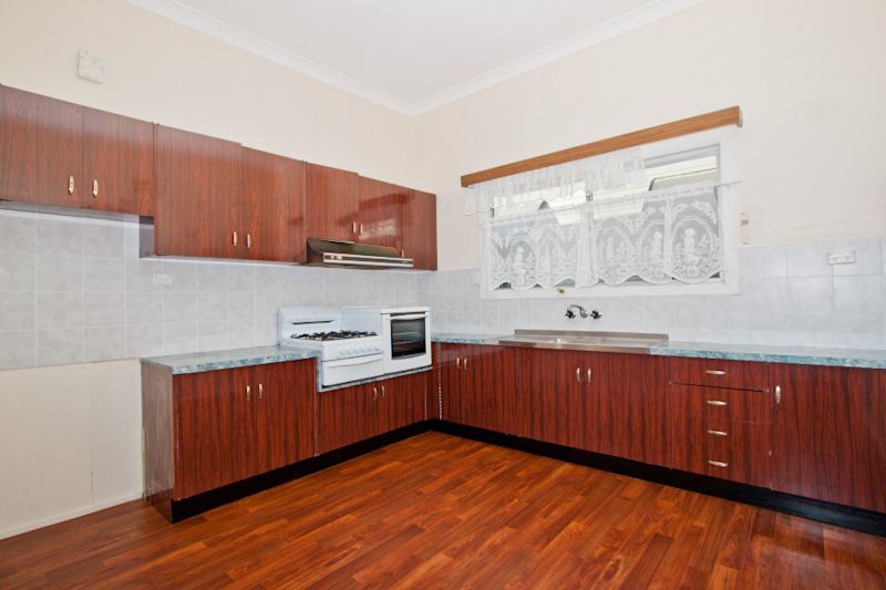 68 Deighton Road, DUTTON PARK, QLD 4102