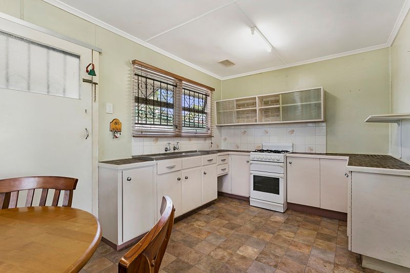 37 Kingsway Street, Upper Mount Gravatt, QLD 4122