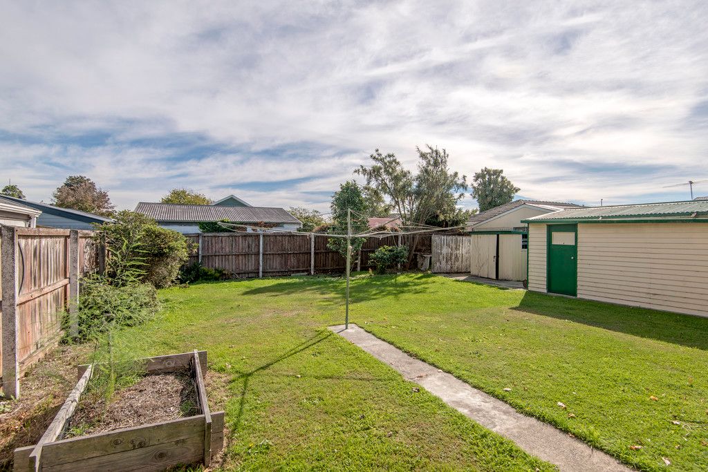 129 Grimseys Road, Redwood, Christchurch City