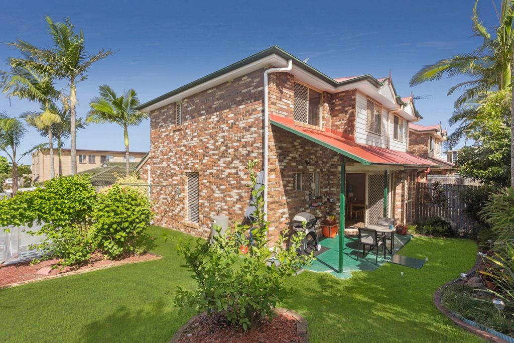25 Griffith Street, Everton Park QLD 4053