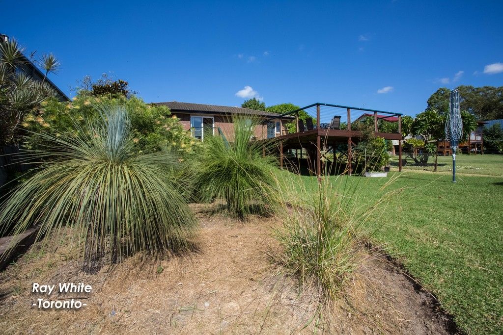 12 Secret Corner Road, Rathmines, NSW 2283