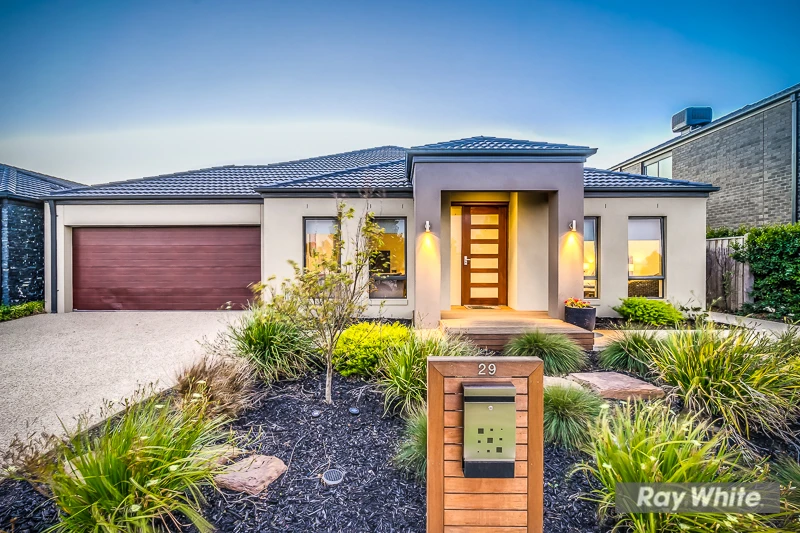 29 Malibu Boulevard, Point Cook, VIC 3030