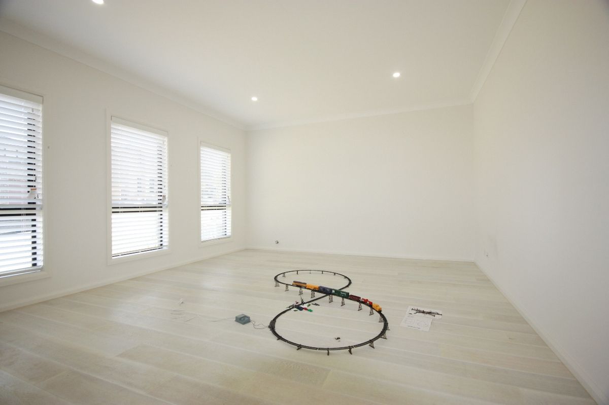 17 Vega Street, Campbelltown, NSW 2560