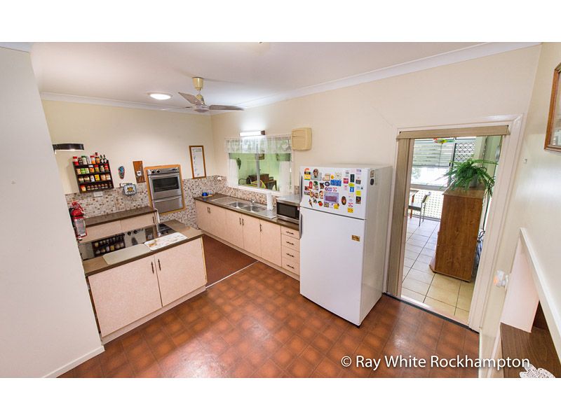 110 Stamford Street, Berserker, QLD 4701