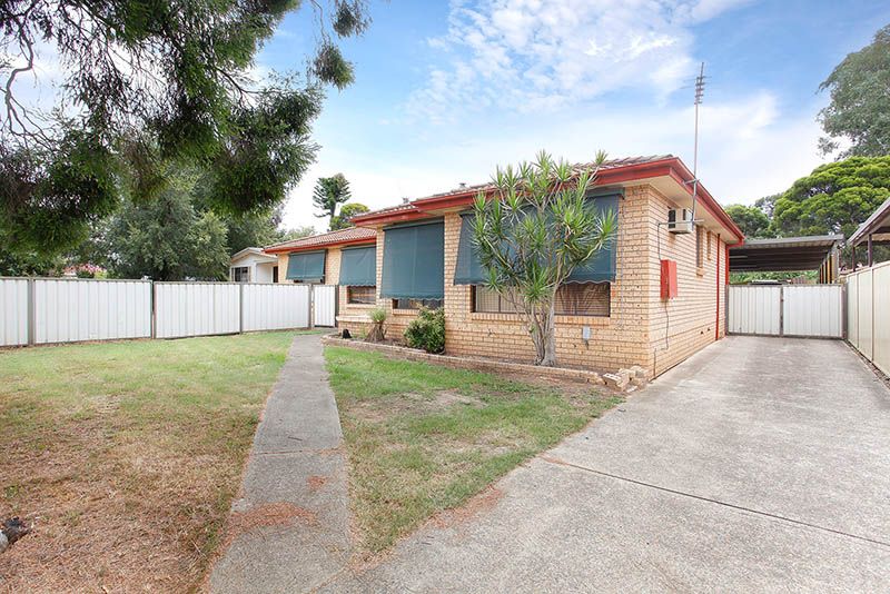 52 Gerald Crescent