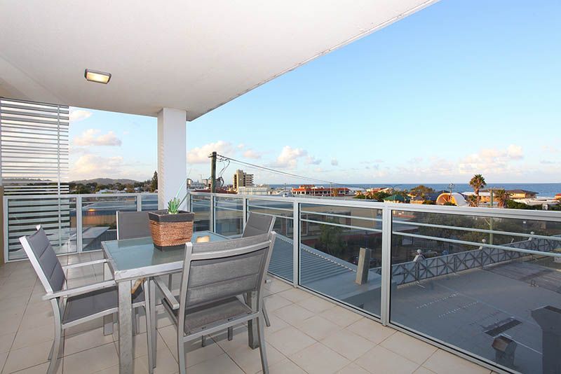 10 Fifth Avenue, PALM BEACH QLD 4221