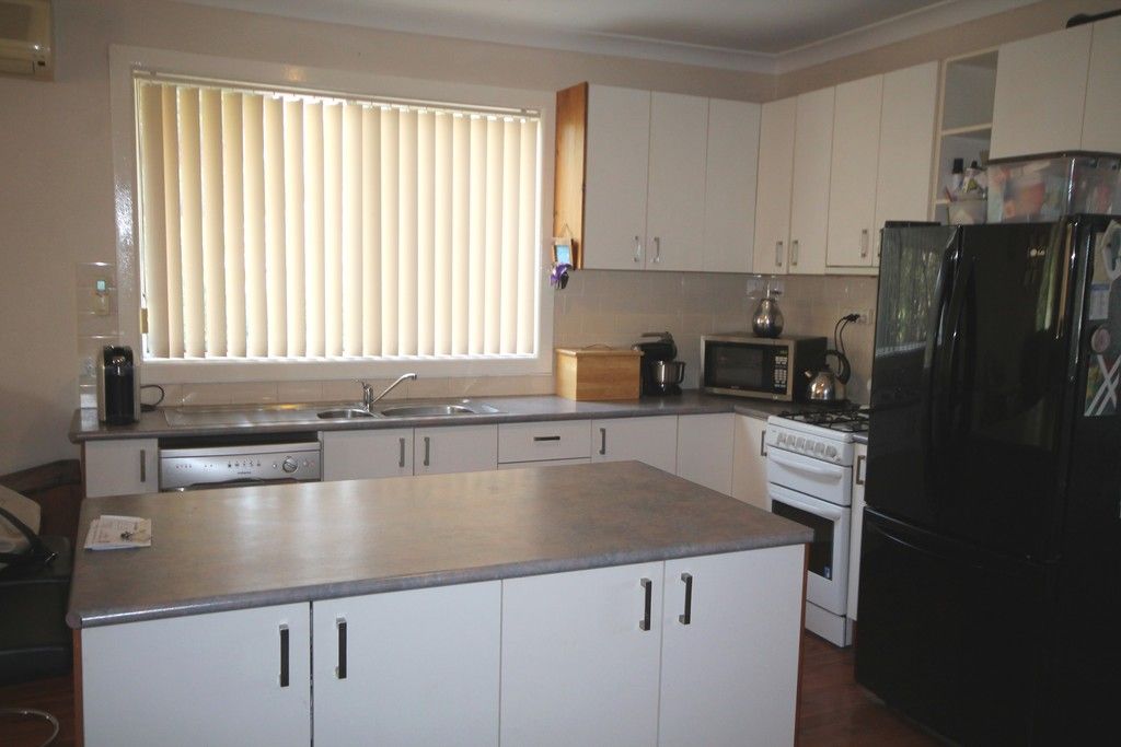 32 Nasmyth Street, Young, NSW 2594